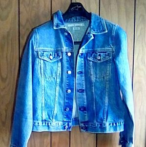 Jean Jacket Tommy Hilfiger denim jacket GUC